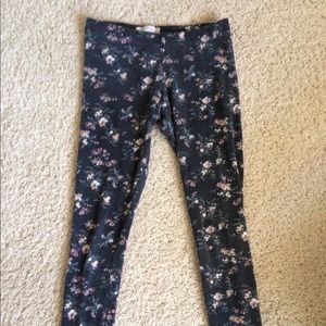 Floral print leggings! <3